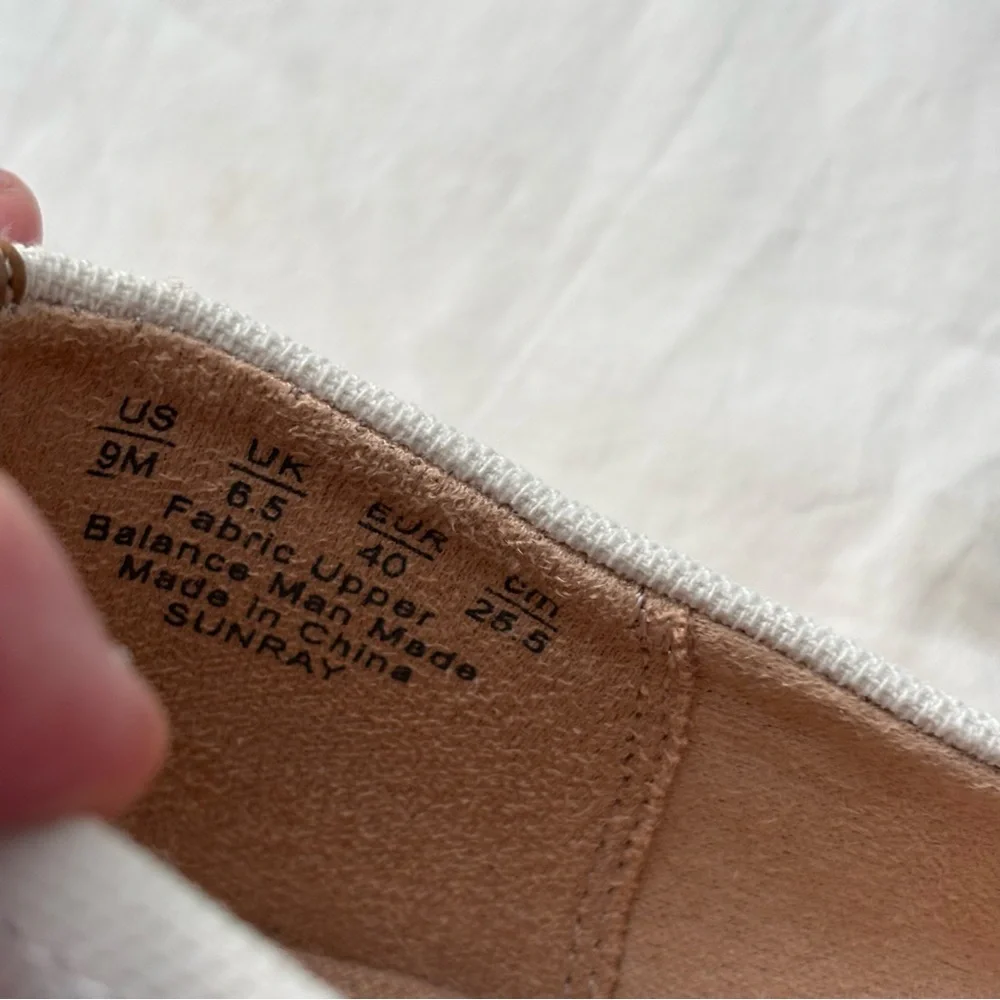 Dr Scholl’s Sun Ray Espadrilles Loafer White Canvas Sporty and Sustainable